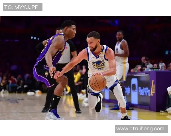 聚焦15号球星精彩表现推荐 强势崛起带领球队走向辉煌